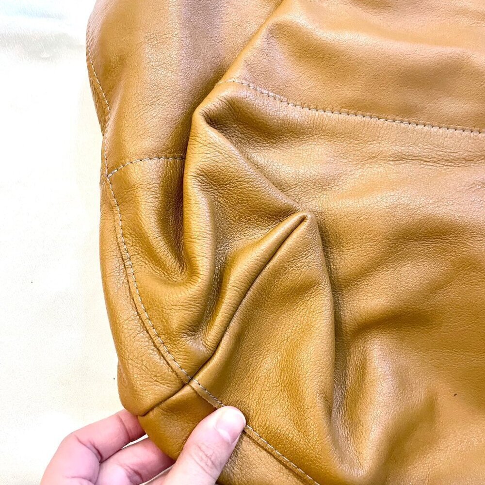 NewbarK Tan Leather Slouchy Oversized Tote Top Handle Bag Boho Luxe 90s Minimal - Picture 6 of 10